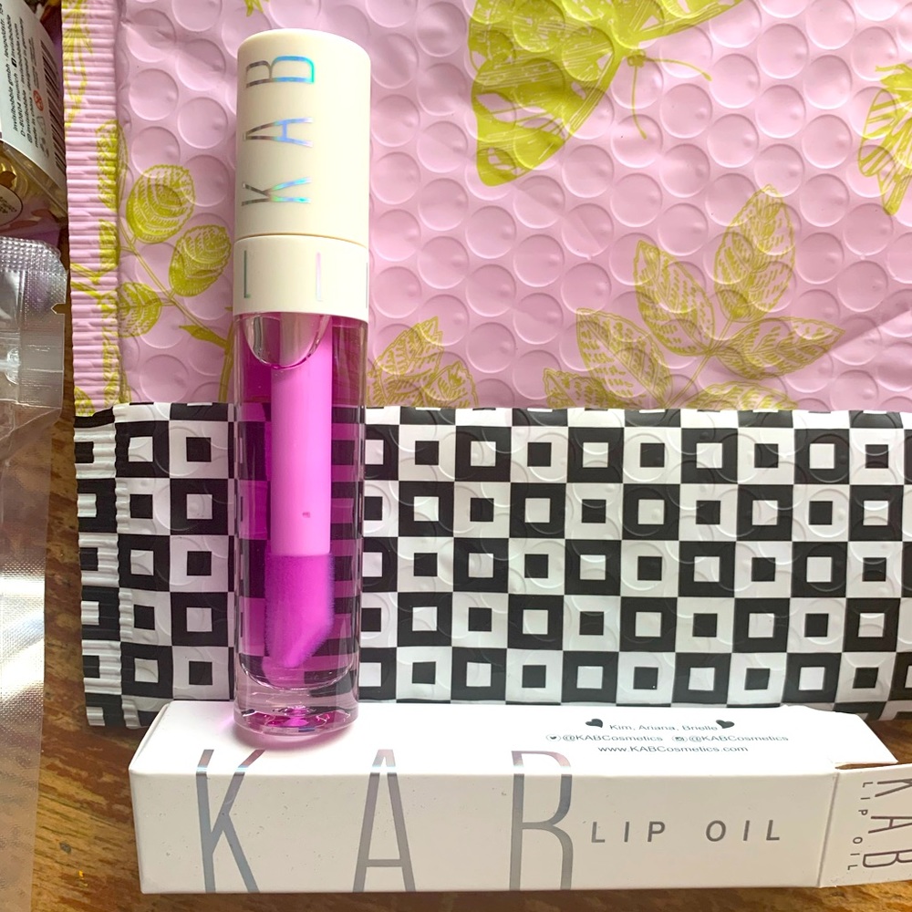 KAB Lip Oil